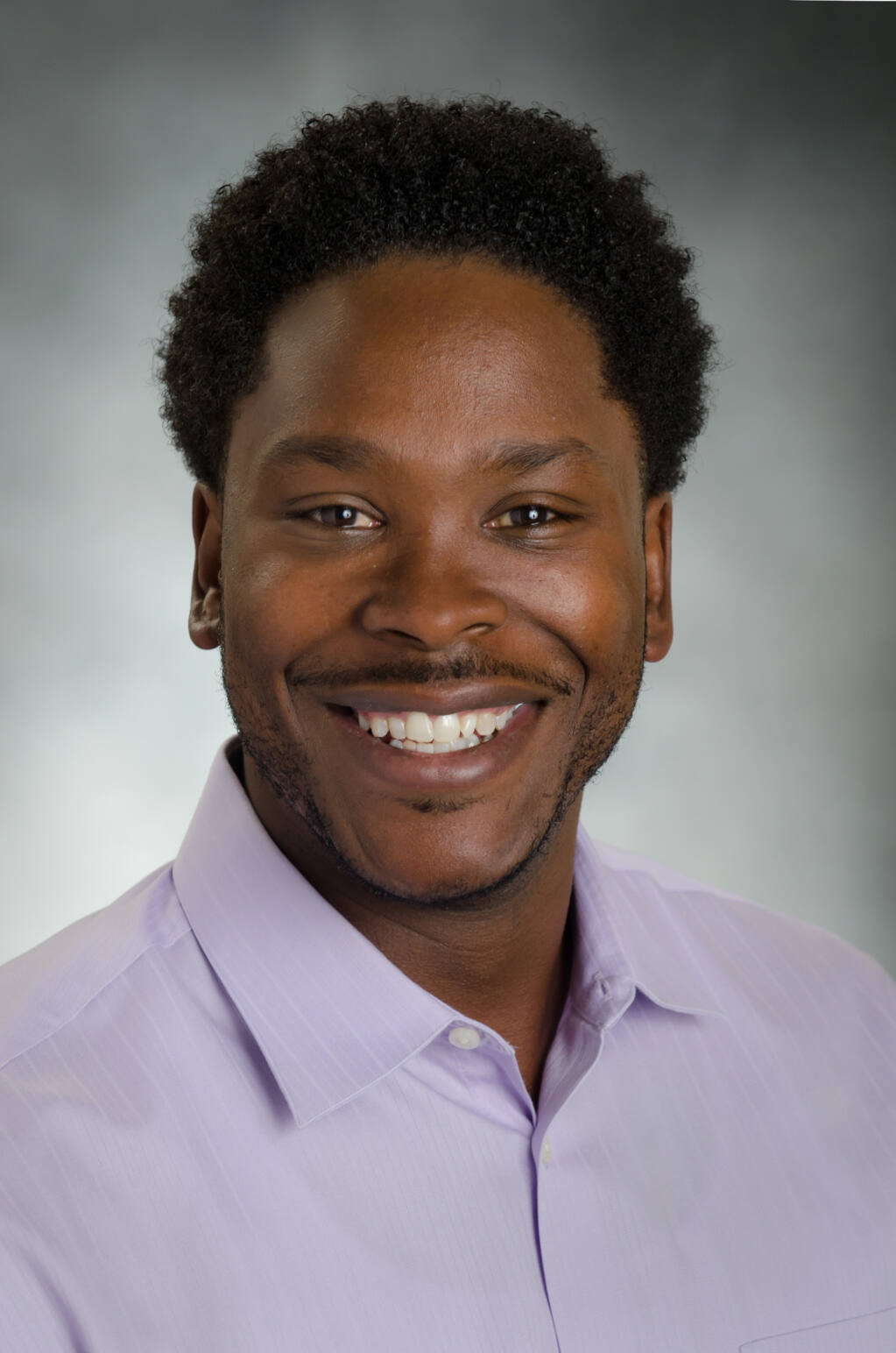 Rondell Gibson is promoted to director of North Bay programs of 10,000 Degrees in San Rafael in 2021. (courtesy of 10,000 Degrees)